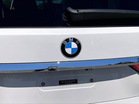 Used 2019 BMW X7 xDrive40i w/ Cold Weather Package AWD/4WD image 9