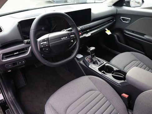 New 2025 Kia K4 EX image 12