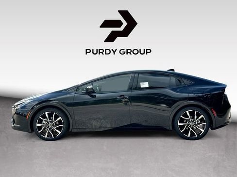 New 2026 Toyota Prius Plug-In Hybrid FWD image 5