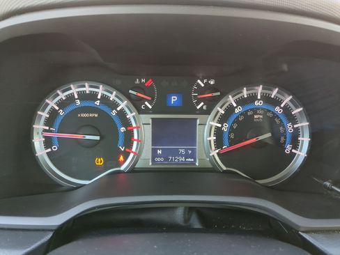 Used 2019 Toyota 4Runner SR5 image 17