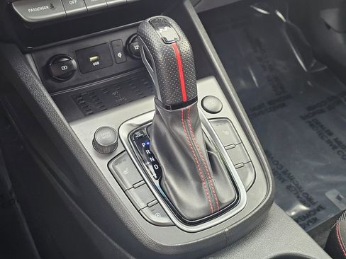 Used 2022 Hyundai Kona N Line image 33
