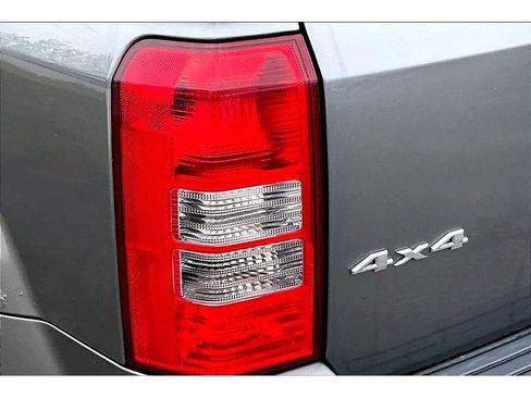 Used 2013 Jeep Patriot Sport w/ PWR Value Group AWD/4WD image 32