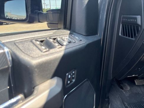 Used 2021 Ford F250 Platinum w/ Tremor Off-Road Package AWD/4WD image 16