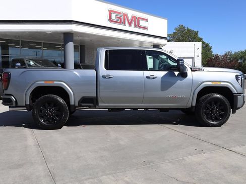 New 2026 GMC Sierra 3500 AT4 w/ AT4 Premium Plus Package AWD/4WD image 7