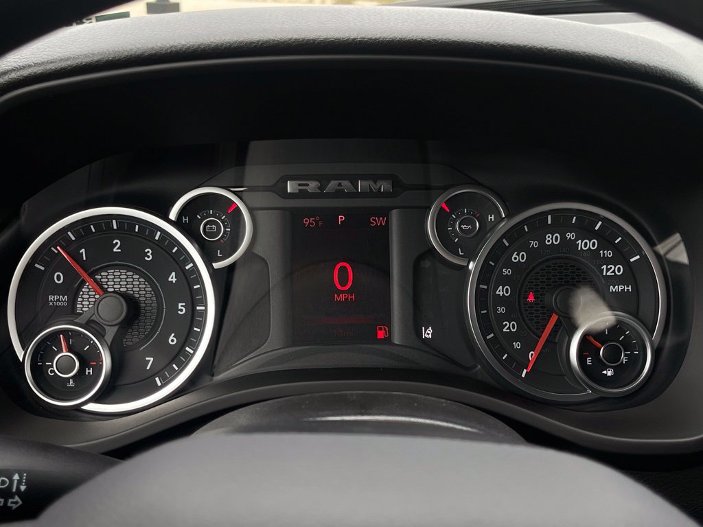 New 2026 RAM 1500 Express RWD image 25