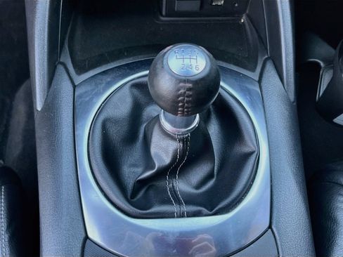 Used 2021 MAZDA MX-5 Miata RF Grand Touring RWD image 17