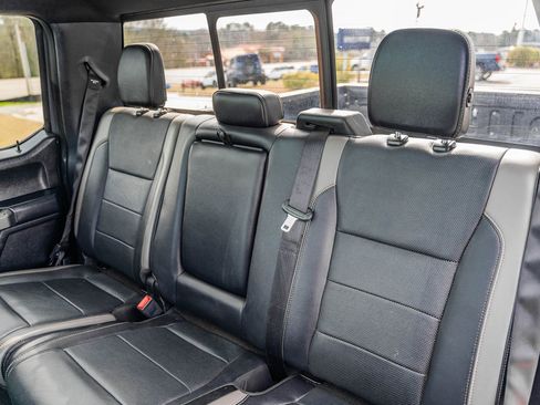 Certified 2018 Ford F150 Raptor w/ Equipment Group 802A Luxury image 17