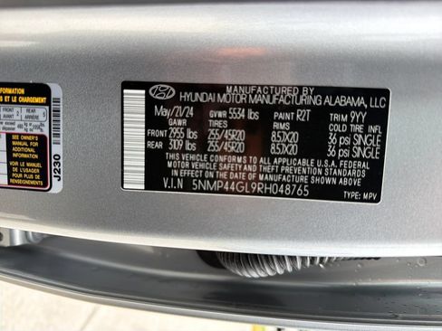Used 2024 Hyundai Santa Fe Limited FWD image 38