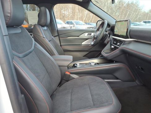 New 2026 Ford Explorer ST w/ Sun And Sound Package image 8