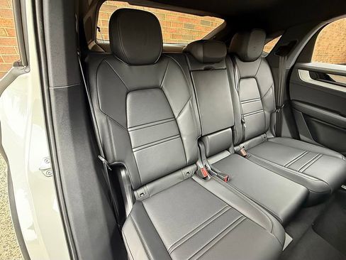 New 2025 Porsche Cayenne S image 25