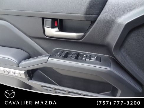 Used 2024 Toyota Tacoma TRD Off-Road w/ TRD Off Road Premium Package AWD/4WD image 19
