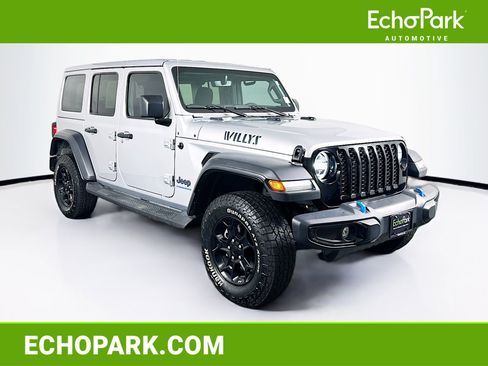 Used 2023 Jeep Wrangler Unlimited w/ Cold Weather Group AWD/4WD image 1
