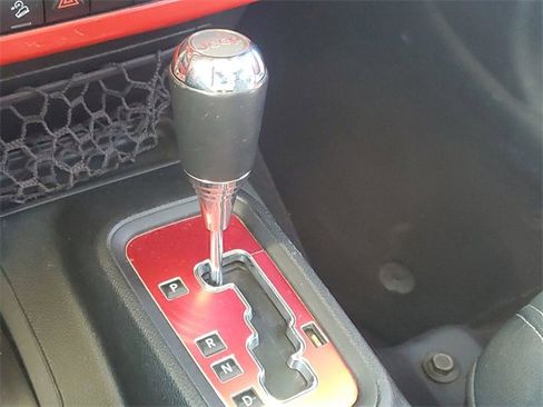 Used 2017 Jeep Wrangler Unlimited Sahara w/ Max Tow Package image 23