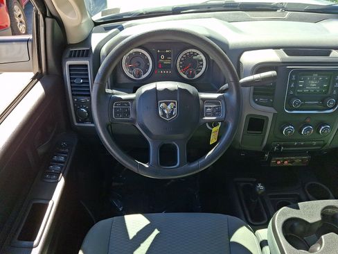 Used 2018 RAM 3500 Tradesman AWD/4WD image 12