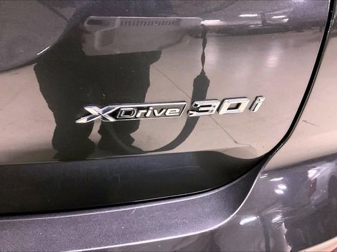 Used 2022 BMW X3 xDrive30i w/ Convenience Package image 10