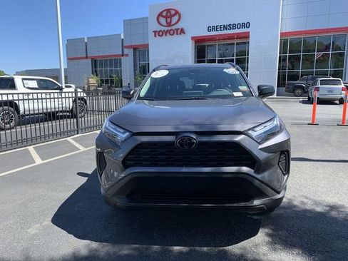 Used 2025 Toyota RAV4 LE AWD/4WD image 3