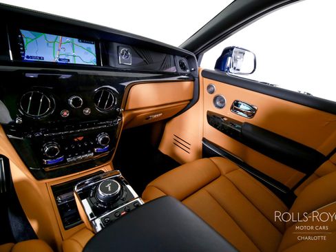 Certified 2020 Rolls-Royce Phantom Sedan image 16