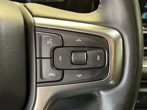 Used 2025 Chevrolet Silverado 2500 LTZ AWD/4WD image 32