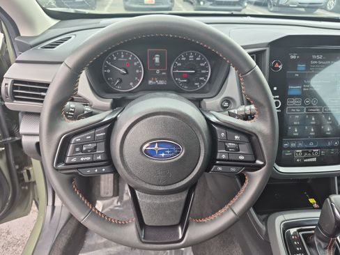 Used 2024 Subaru Crosstrek 2.5i Limited w/ Crosstrek Mirror Package AWD/4WD image 17