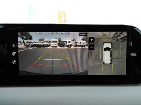 Used 2024 Hyundai Palisade Limited FWD image 8