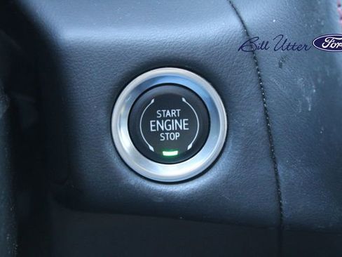 Used 2023 Chevrolet Suburban RST image 23