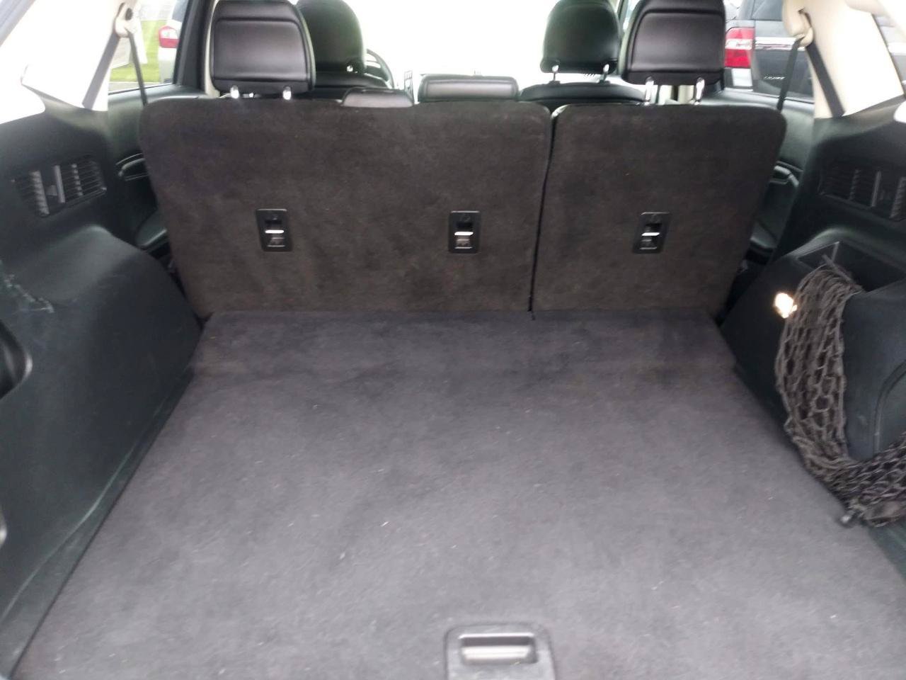 Used 2019 Ford Edge Titanium w/ Equipment Group 301A AWD/4WD image 5
