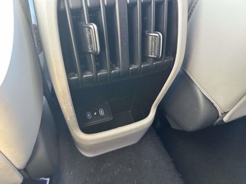 Used 2024 Hyundai Kona Limited image 10