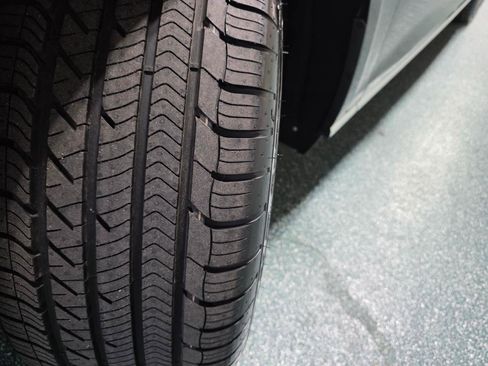 Used 2019 Audi A8 L 3.0T w/ Executive Package image 13