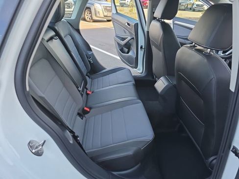 New 2026 Volkswagen Jetta SE FWD image 18