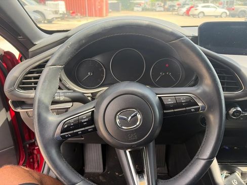 Used 2024 MAZDA MAZDA3 s FWD image 13