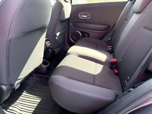 Used 2022 Honda HR-V EX image 13