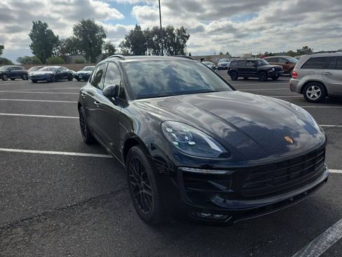 Used 2017 Porsche Macan GTS AWD/4WD image 1