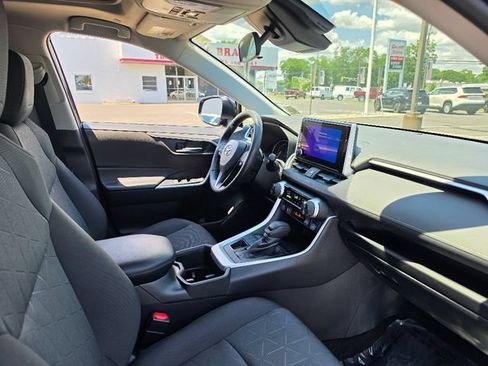 Used 2023 Toyota RAV4 XLE w/ Convenience Package AWD/4WD image 11