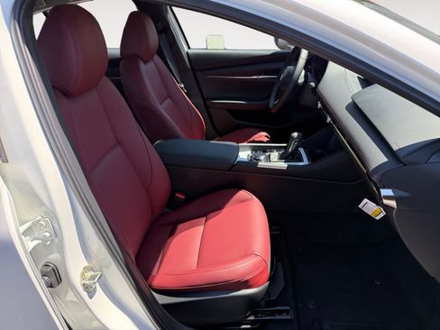 New 2026 MAZDA MAZDA3 Carbon AWD/4WD image 19