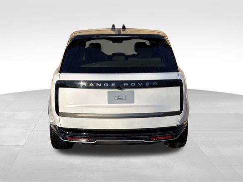 New 2025 Land Rover Range Rover SE image 7