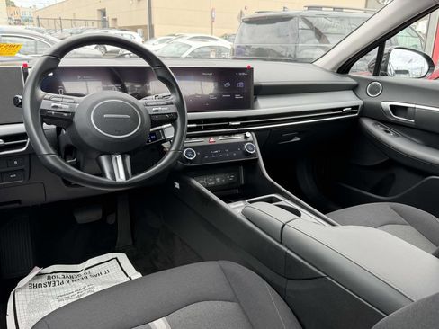 Certified 2026 Hyundai Sonata SEL FWD image 12
