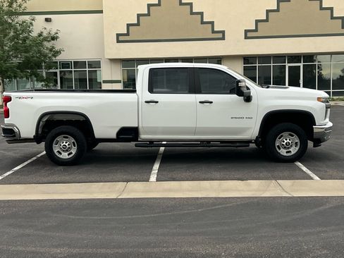 Used 2023 Chevrolet Silverado 2500 W/T w/ Gooseneck/5TH Wheel Package AWD/4WD image 2