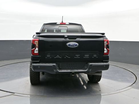 Used 2024 Ford Ranger Lariat w/ FX4 Off-Road Package image 8