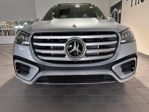 New 2025 Mercedes-Benz GLS 450 4MATIC image 2