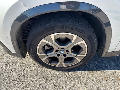 Used 2025 BMW X1 xDrive28i image 12