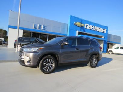 Used 2019 Toyota Highlander XLE