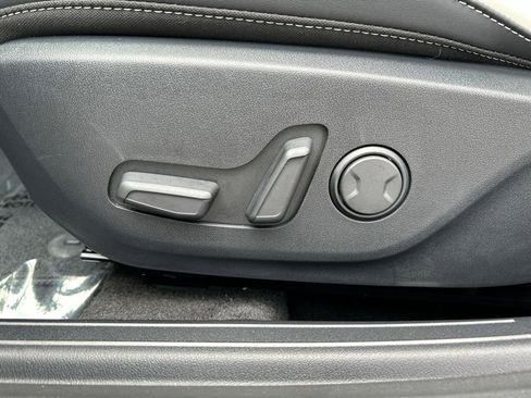 Used 2025 Kia K4 GT-Line w/ GT-Line Premium Package FWD image 15