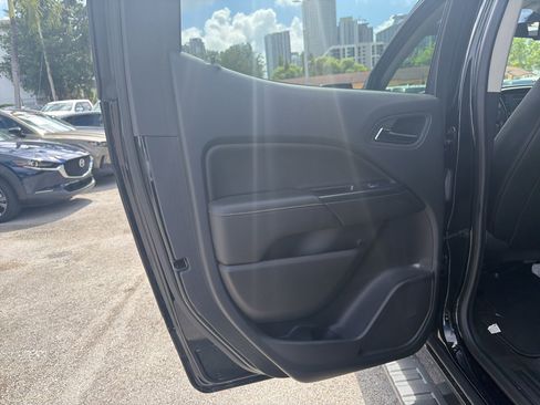 Used 2022 GMC Canyon AT4 w/ Trailering Package AWD/4WD image 23
