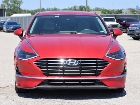Used 2022 Hyundai Sonata SE FWD image 2