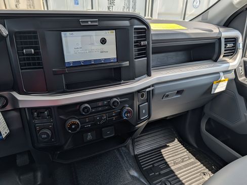 New 2026 Ford F350 XL w/ XL Chrome Package image 27