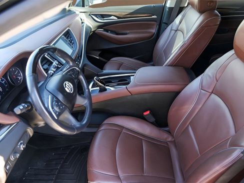 Used 2018 Buick Enclave Avenir w/ Avenir Technology Package image 9