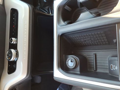 Used 2025 Ford Expedition Max Active image 30