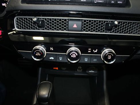 Used 2022 Honda Civic Sport image 29