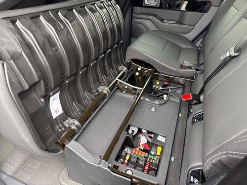 New 2025 INEOS Grenadier Fieldmaster Edition image 26