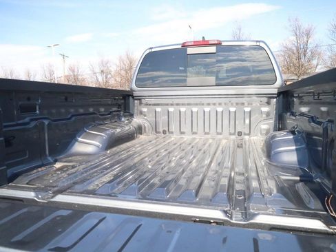 New 2026 Nissan Frontier S image 21